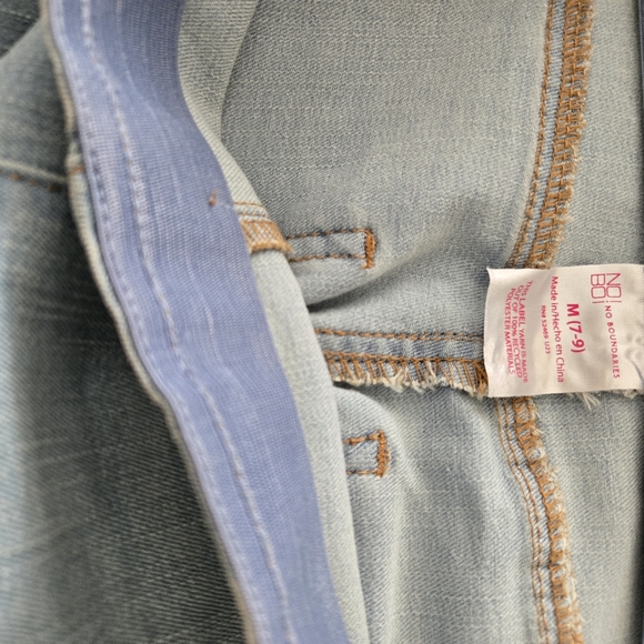NWOT Junior No Boundaries  Light Blue Denim Bell Bottom Jeans Size M (7-9) - Picture 12 of 16